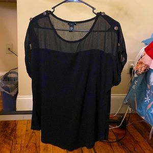 Short sleeve black business casual top